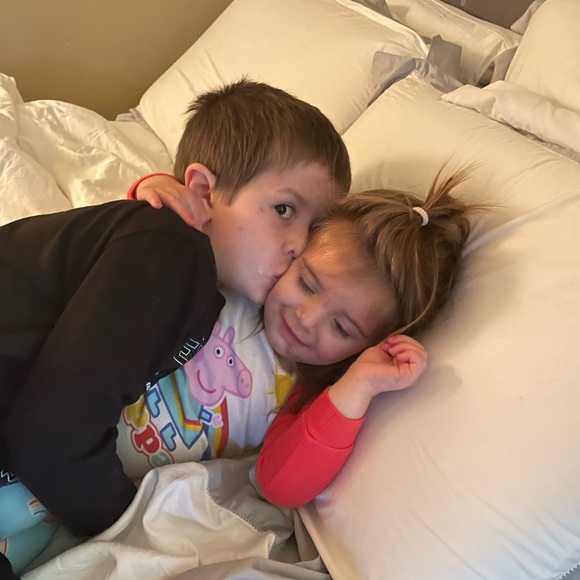 Meet your Posher, Kandace Millhouse Arbiol - Picture 16 of 17